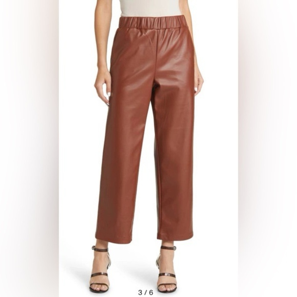 NWT. BlankNYC. When It’s Love. Cropped Faux Leather Pants. Brown. Size Medium.